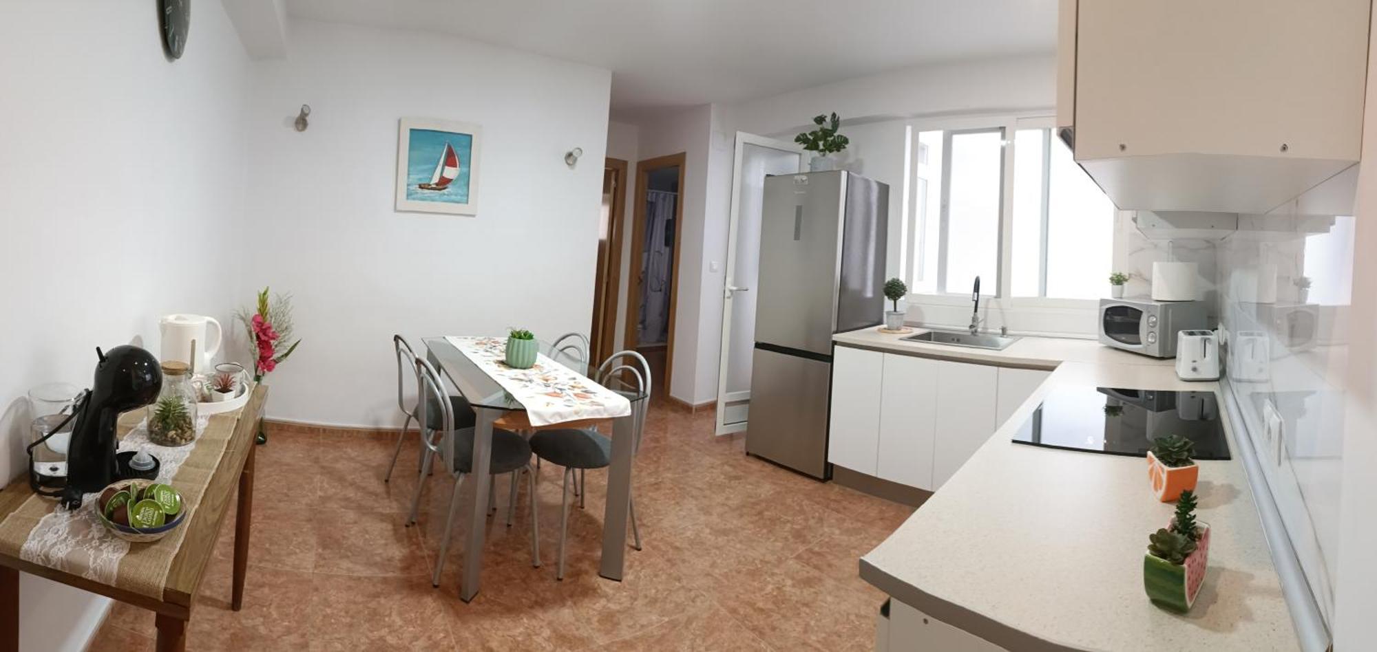 Daoiz, Vivienda Vacacional Para Familias Y Mayores De 25 Anos En El Grao De Gandia 3Ro Sin Ascensor Playa de Gandia ภายนอก รูปภาพ